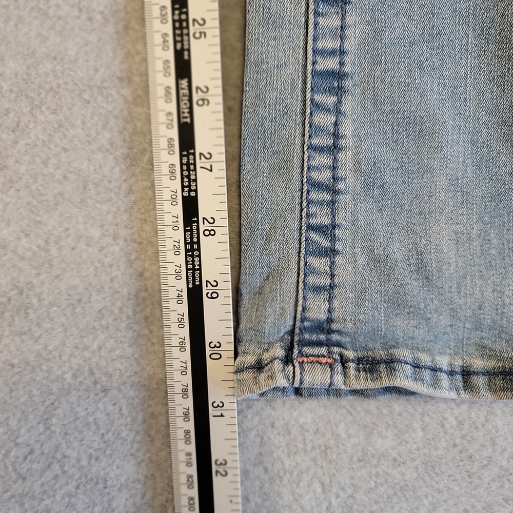 True Religion Becca Mid Rise Bootcut Jeans Light Wash Pink Stitch Size 26 - Picture 5 of 11